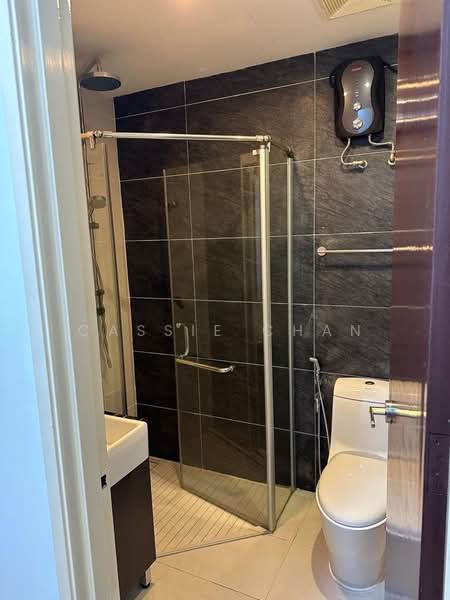 Bay Laurel @ Country Garden Danga Bay untuk Untuk Disewa - RM 3,000 /bulan, Apr 2026 - Bathroom - PropertyGuru.com.my