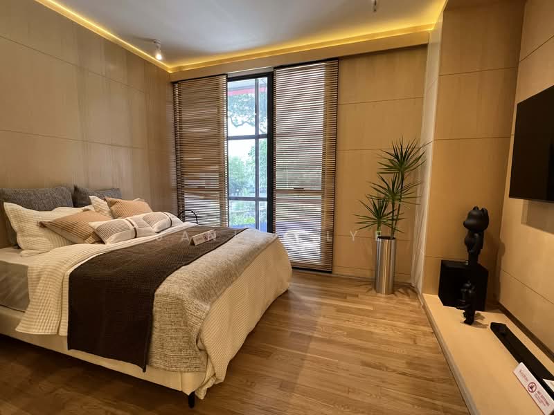 Service Residence for Sale at R Suites Chancery Residences - Janice Lye - Bedroom - PropertyGuru.com.my