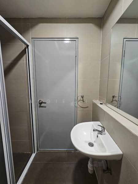 Glomac Centro Service Apartment untuk Untuk Dijual - RM 600,000, Mac 2026 - Bathroom - PropertyGuru.com.my