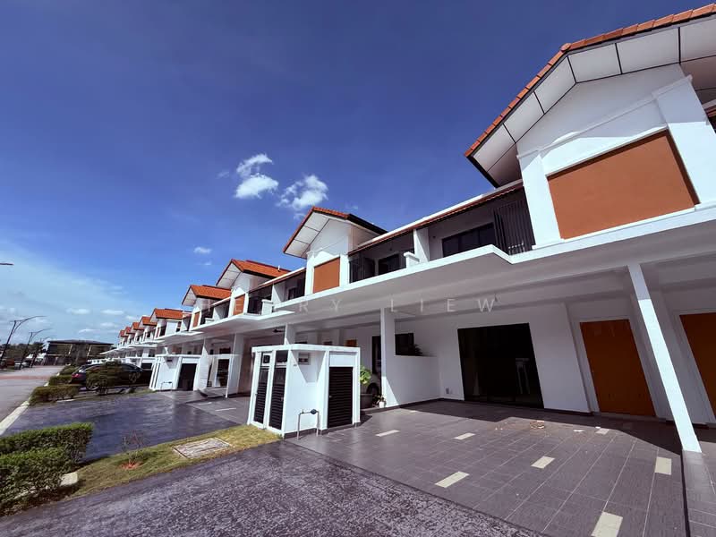 2-storey Terraced House for Sale in Cyberjaya (Selangor) - Henry Liew - Exterior - PropertyGuru.com.my