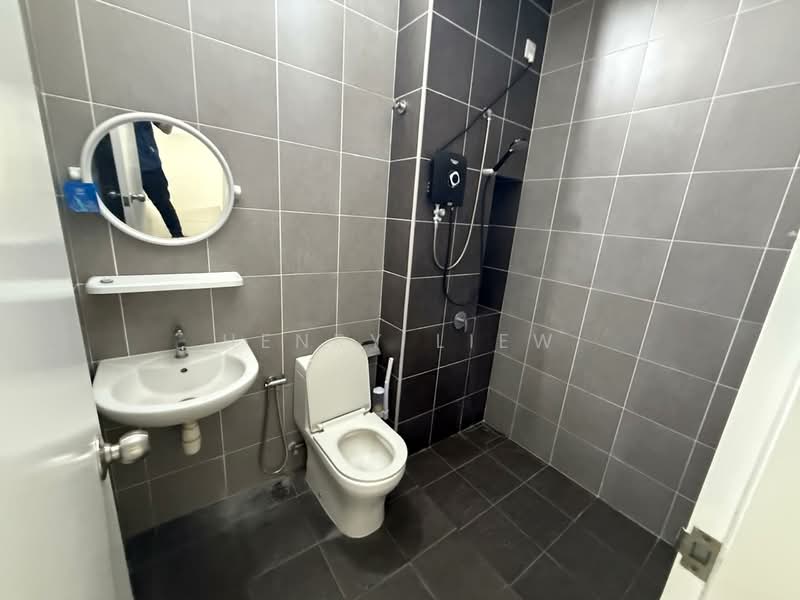 2-storey Terraced House for Sale in Cyberjaya (Selangor) - Henry Liew - Bathroom - PropertyGuru.com.my