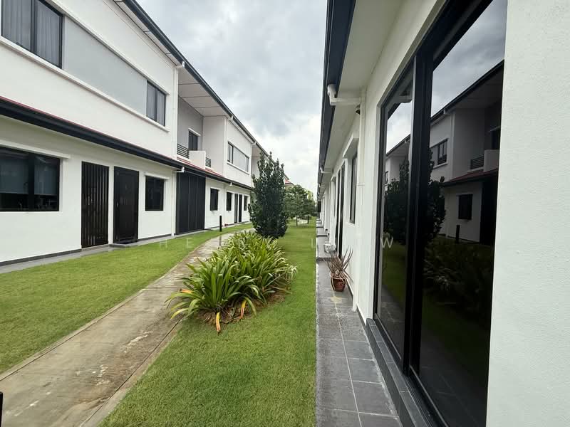 2-storey Terraced House for Sale in Cyberjaya (Selangor) - Henry Liew - Exterior - PropertyGuru.com.my