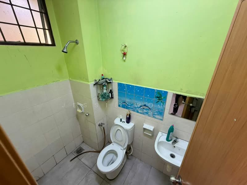 2-storey Terraced House for Sale in Saujana Rawang (Rawang) - Jessie Wong - Bathroom - PropertyGuru.com.my