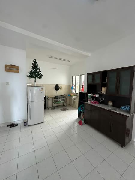 Park View Tower untuk Untuk Disewa - RM 1,200 /bulan, Mac 2026 - Kitchen - PropertyGuru.com.my