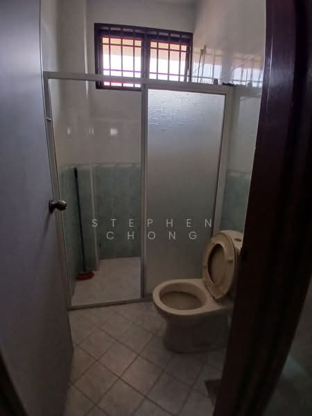 Taman Perling untuk Untuk Dijual - RM 980,000, Mac 2026 - Bathroom - PropertyGuru.com.my
