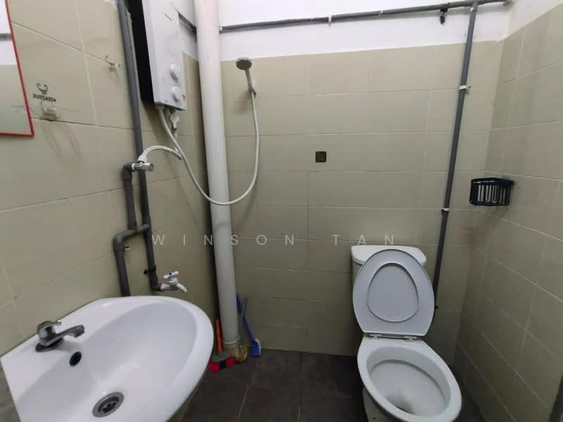 2-storey Terraced House for Sale in Taman Johor Jaya (Johor Bahru) - Winson Tan - PropertyGuru.com.my