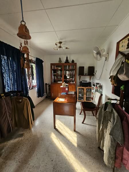 Bungalow for Sale in Petaling Jaya (Selangor) - Angie Siew - Study - PropertyGuru.com.my