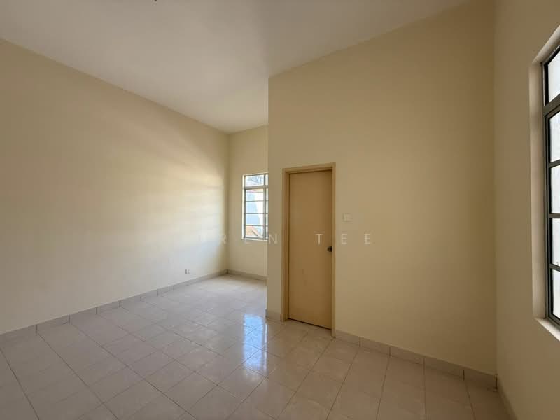 For Sale - Ukay Perdana