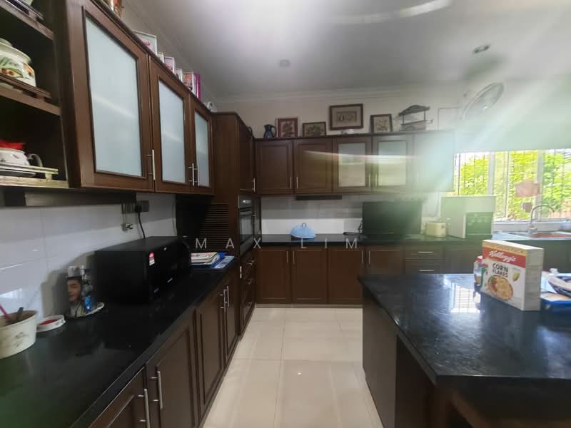 Single Storey Bungalow 8800sf @ Cangkat Minden Gelugor untuk Untuk Dijual - RM 3,500,000, Mac 2026 - Kitchen - PropertyGuru.com.my
