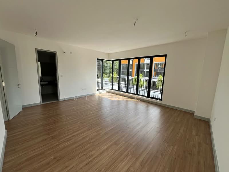 KL East : East 57 untuk Untuk Dijual - RM 2,700,000, Mac 2026 - Living Room - PropertyGuru.com.my