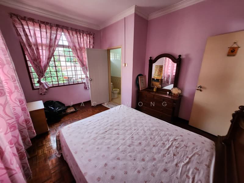 Rumah Teres 2 Tingkat untuk Dijual di Taman Seri Orkid (Skudai) - Jack Wong - Bedroom - PropertyGuru.com.my