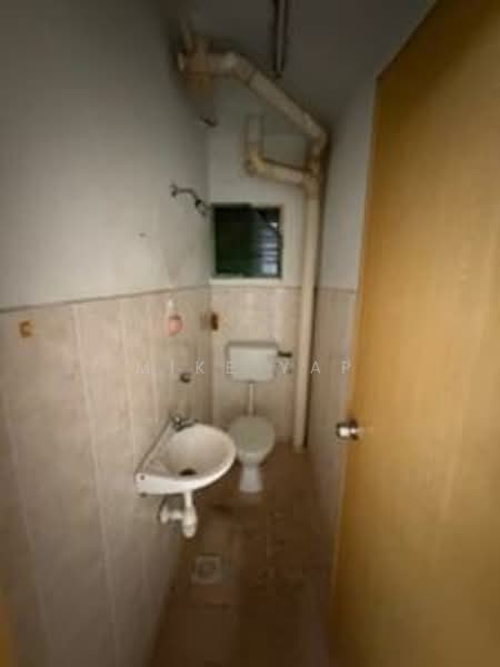 Impian Apartment untuk Untuk Disewa - RM 980 /bulan, Mac 2026 - Bathroom - PropertyGuru.com.my