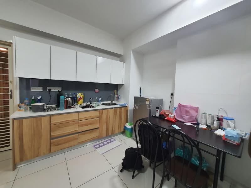 Service Residence for Sale at Avenue D'Vogue - Leane Wong - Kitchen - PropertyGuru.com.my