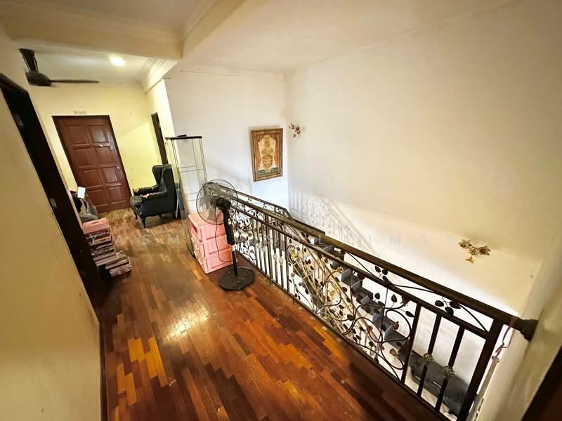 2-storey Terraced House for Sale in Ukay Perdana (Ulu Kelang) - Yasmin Sulaiman - Interior - PropertyGuru.com.my