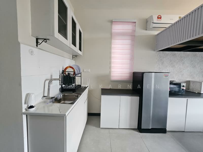 Service Residence for Sale at Neu Suites - Adi Zulkarnaen - Kitchen - PropertyGuru.com.my