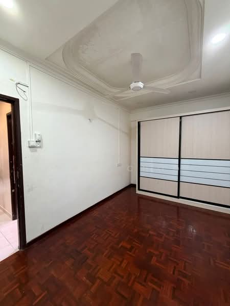 For Rent - Sri Kenari Apartment