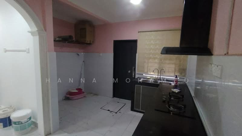 2-storey Terraced House for Sale in Kelapa Sawit (Kulai) - Hanna Mohamed - Kitchen - PropertyGuru.com.my