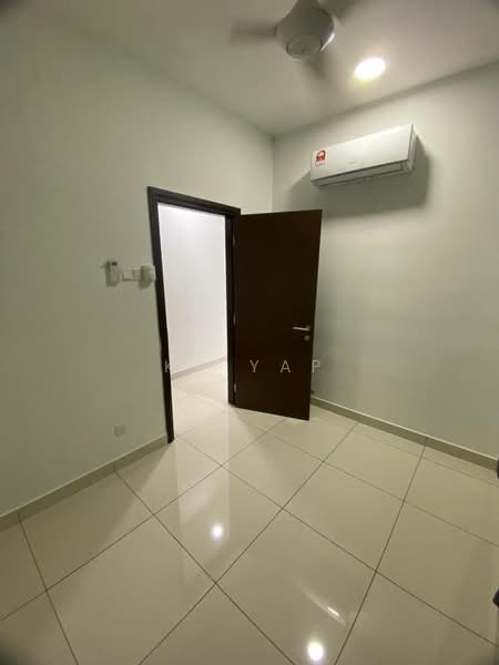 Condominium for Rent at Paraiso Residence @ The Earth - KK Yap - Interior - PropertyGuru.com.my