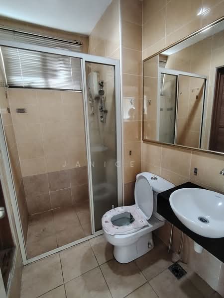 Condominium for Rent at East Lake Residence - Janice . - Bathroom - PropertyGuru.com.my