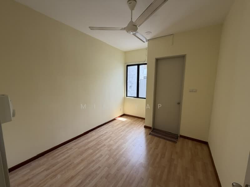 Rumah Teres 2 Tingkat untuk Disewa di Rawang (Selangor) - Mike Yap - Interior - PropertyGuru.com.my