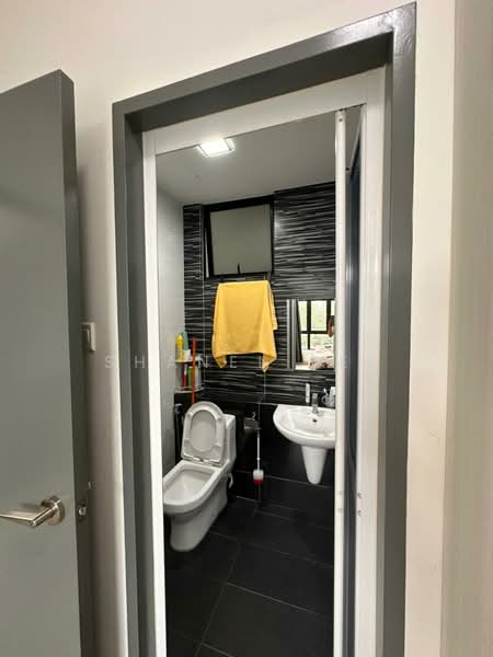 Service Residence for Sale at Citywoods - Shanel Tee - Bathroom - PropertyGuru.com.my