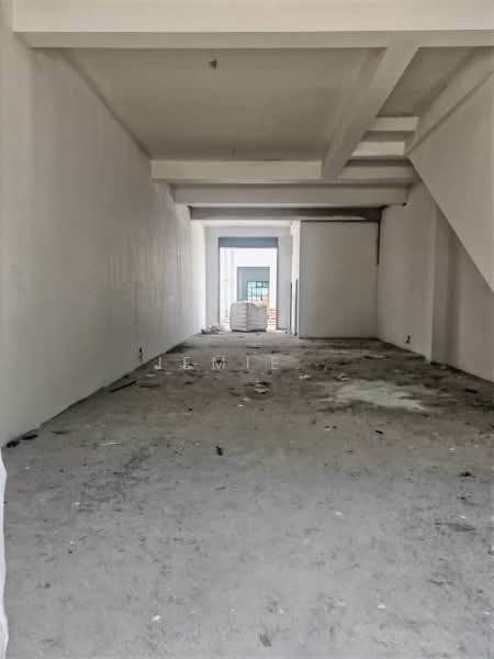 Shop for Rent in Permas Jaya (Johor) - Jemie . - Interior - PropertyGuru.com.my
