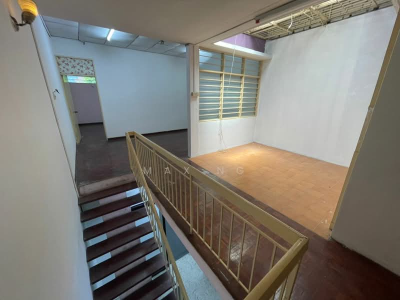 Jalan Trengganu 2Sty Shop 2500sf Renovated Facing Main Road untuk Untuk Disewa - RM 4,000 /bulan, Mac 2026 - Interior - PropertyGuru.com.my