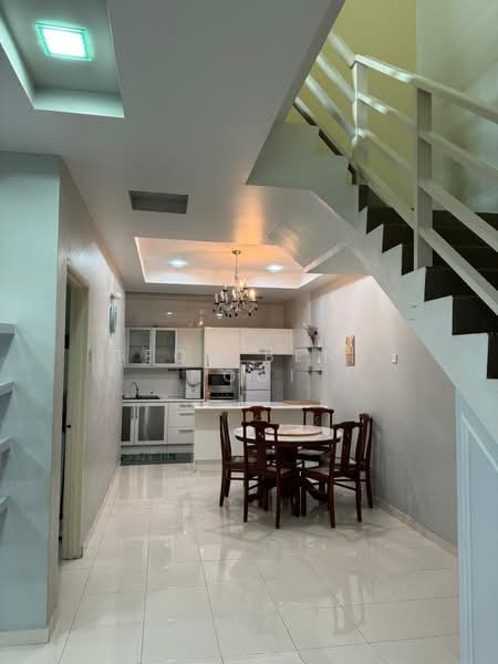 TAMAN CHANDAN PUTRI 3 untuk Untuk Dijual - RM 580,000, Mac 2026 - Kitchen - PropertyGuru.com.my