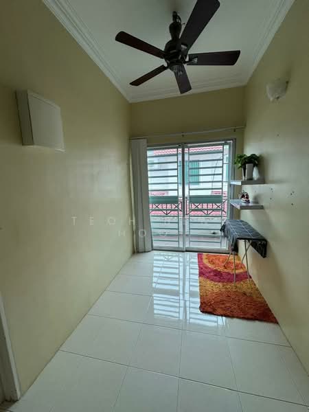 TAMAN CHANDAN PUTRI 3 untuk Untuk Dijual - RM 580,000, Mac 2026 - Balcony - PropertyGuru.com.my