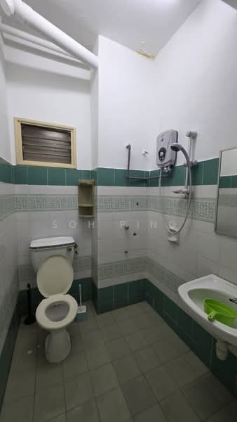 Usj 9 untuk Untuk Dijual - RM 880,000, Mac 2026 - Bathroom - PropertyGuru.com.my