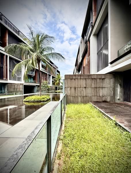 Shorefront Residences untuk Untuk Dijual - RM 3,200,000, Mac 2026 - Exterior - PropertyGuru.com.my