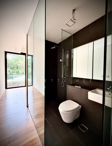 Shorefront Residences untuk Untuk Dijual - RM 3,200,000, Mac 2026 - Bathroom - PropertyGuru.com.my