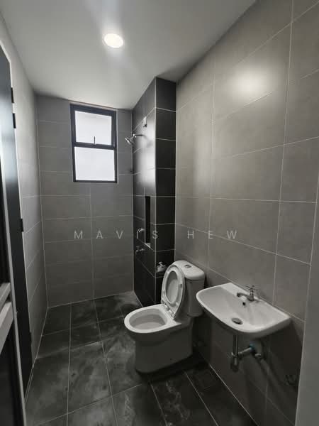 Bandar Putra untuk Untuk Disewa - RM 2,400 /bulan, Mac 2026 - Bathroom - PropertyGuru.com.my