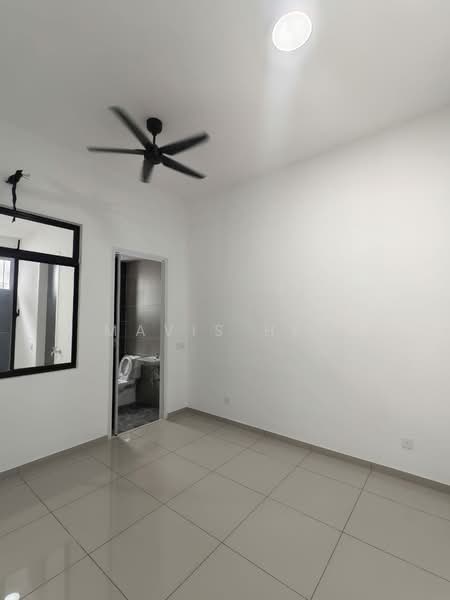 Bandar Putra untuk Untuk Disewa - RM 2,400 /bulan, Mac 2026 - Bathroom - PropertyGuru.com.my