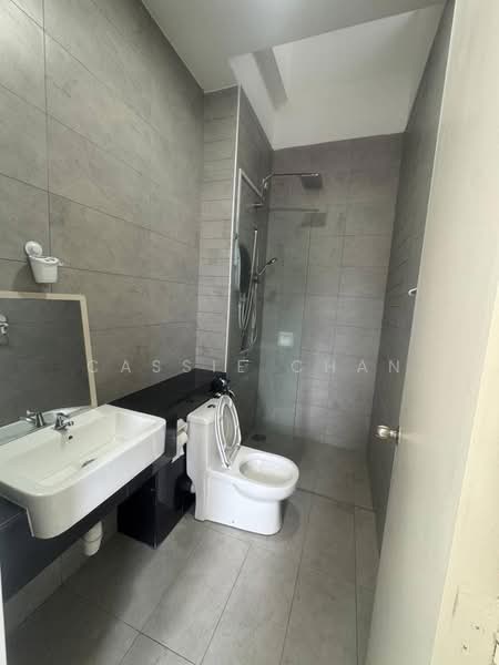 2-storey Terraced House for Sale in Taman Ekoflora (Johor Bahru) - Cassie Chan - Bathroom - PropertyGuru.com.my