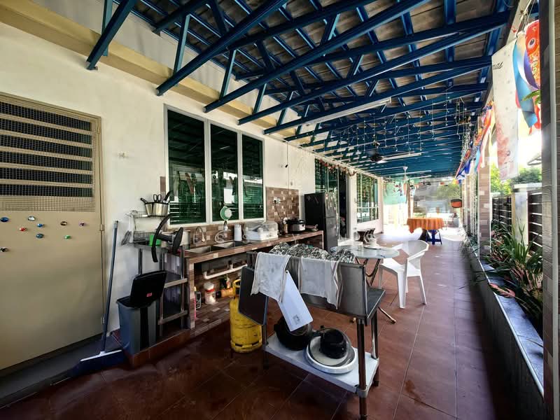 Semi-Detached House for Sale in Bandar Lahat Mines (Lahat) - Jessey Ng - Kitchen - PropertyGuru.com.my