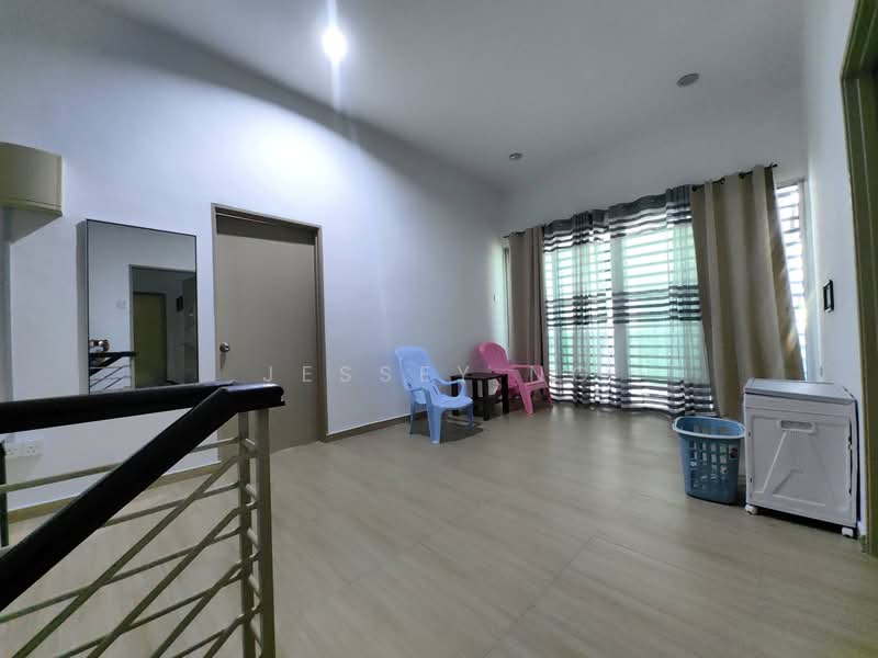 Semi-Detached House for Sale in Bandar Lahat Mines (Lahat) - Jessey Ng - Living Room - PropertyGuru.com.my