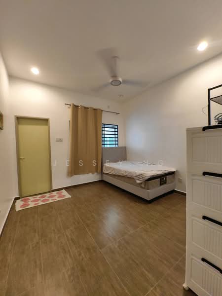 Semi-Detached House for Sale in Bandar Lahat Mines (Lahat) - Jessey Ng - Bedroom - PropertyGuru.com.my