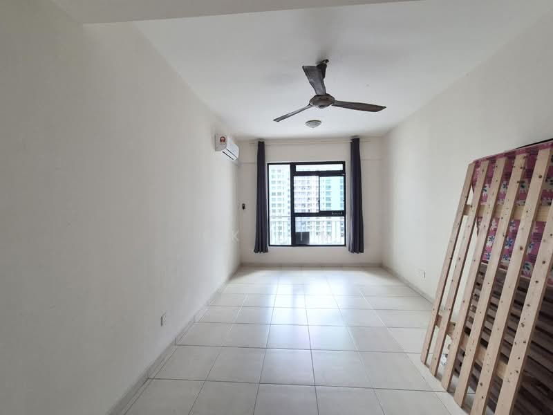 The Garden Residences untuk Untuk Disewa - RM 1,500 /bulan, Mac 2026 - Living Room - PropertyGuru.com.my