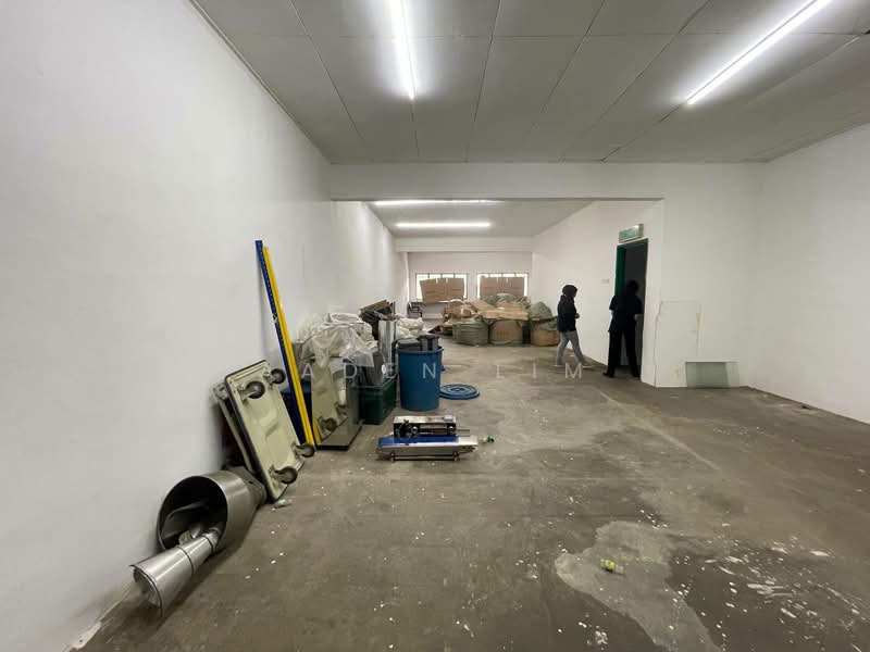 Shop / Office for Rent in Taman Lestari Perdana (Seri Kembangan) - Aaden Lim - Interior - PropertyGuru.com.my