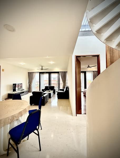 Shorefront Residences untuk Untuk Dijual - RM 4,200,000, Mac 2026 - Living Room - PropertyGuru.com.my