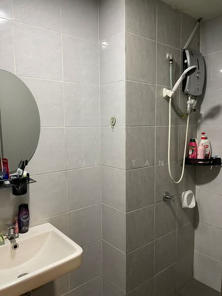 Condominium for Rent at The Edge Residence - James Tan - Bathroom - PropertyGuru.com.my