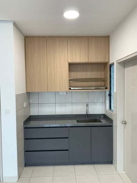 Residensi Riamas untuk Untuk Disewa - RM 1,699 /bulan, Mac 2026 - Kitchen - PropertyGuru.com.my