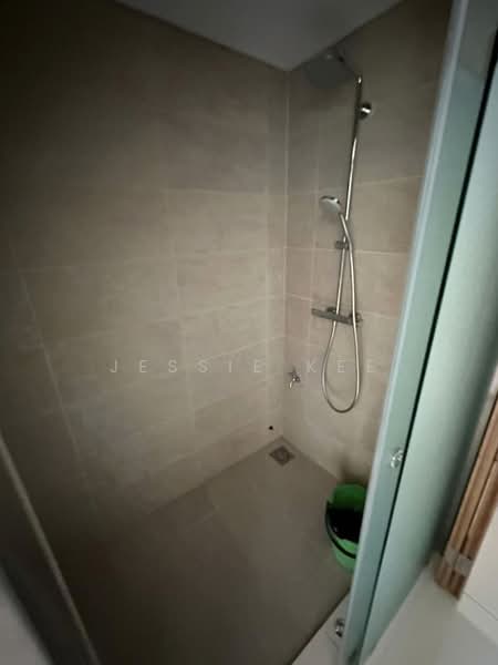 Servis Apartment untuk Dijual di Plaza Arkadia (Service Residences) - Jessie Kee - Bathroom - PropertyGuru.com.my