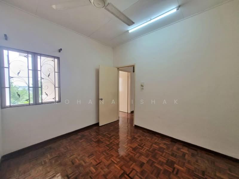 Semi-Detached House for Sale in Rawang (Selangor) - Rohana Ishak - Interior - PropertyGuru.com.my