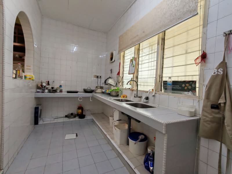 Taman Chi Liung untuk Untuk Dijual - RM 1,250,000, Mac 2026 - Kitchen - PropertyGuru.com.my