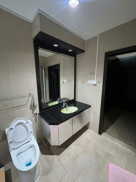 Rumah Teres 2 Tingkat untuk Dijual di Taman Gaya - Kavin Tan - Bathroom - PropertyGuru.com.my