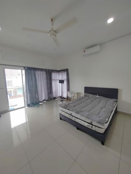 Rumah Kluster untuk Dijual di Nusantara Prima (Gelang Patah) - Elise Chia - Bedroom - PropertyGuru.com.my