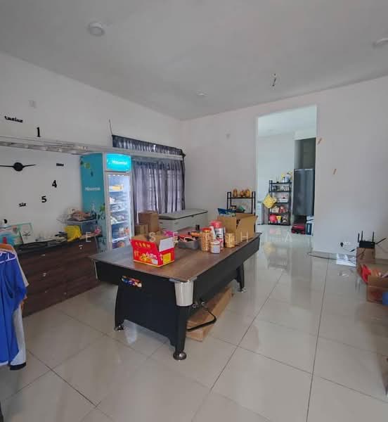 Rumah Kluster untuk Dijual di Nusantara Prima (Gelang Patah) - Elise Chia - Living Room - PropertyGuru.com.my