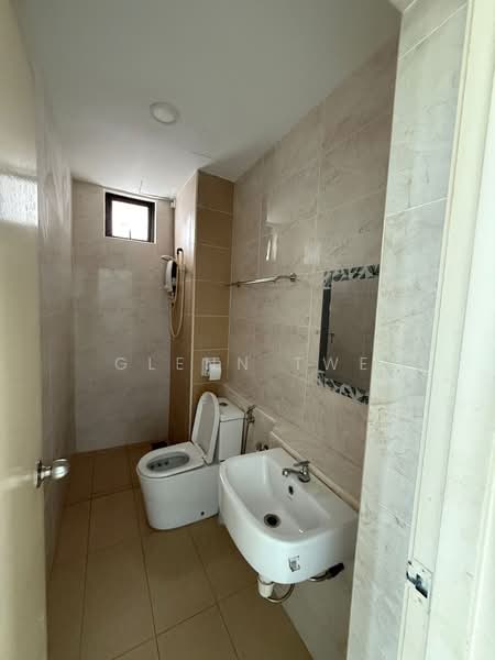 Service Residence for Rent at D'Summit Residences - Glenn Twe - Bathroom - PropertyGuru.com.my